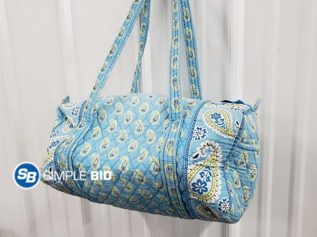 Lot 58-29975 - Vera Bradley Cloth Bag