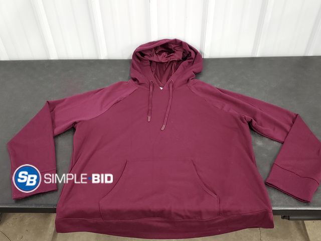 Lot 58-41215 - Women's Athletic Works pullover - SIZE XXL - in good condition