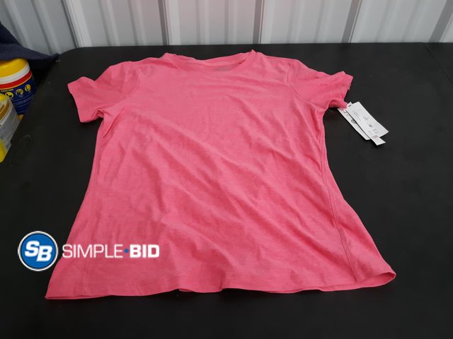 Lot 58-83028 - Lot of (3) T-shirts/Tank Tops - Size Medium 8-10 - NWT