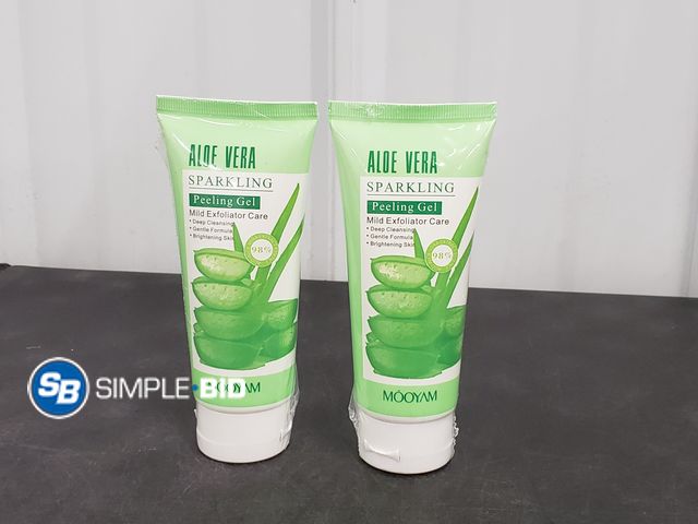 Lot 58-53743 - Lot of (2) NEw Aloe Vera Sparkling Peeling Gel - Mild Exfoliator Care