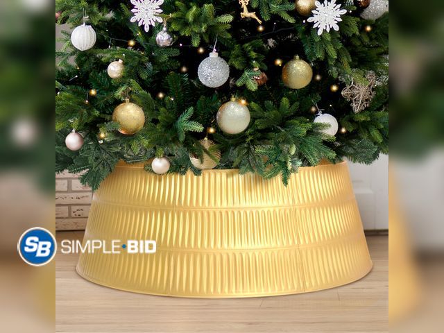 Lot 58-72779 - New Stephan Roberts 28 in Christmas Tree Collar, Christmas Tree Cover for Holiday Decor, Metallic Go...
