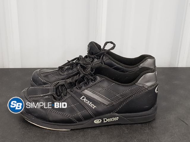 Lot 58-68214 - Dexter Bowling Shoes - Size 8 - Light use