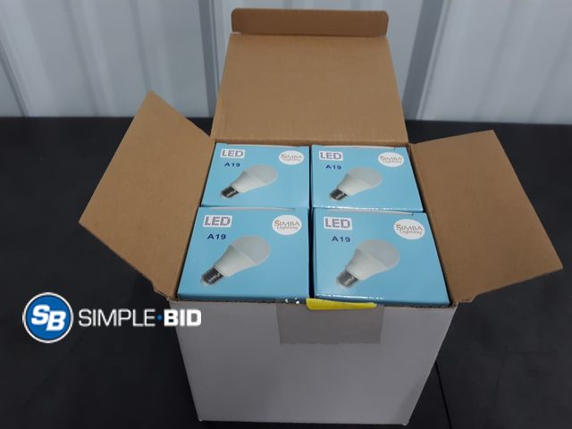 Lot 58-67992 - Lot of (4) Eco LED Saver Light Bulbs - 120 V