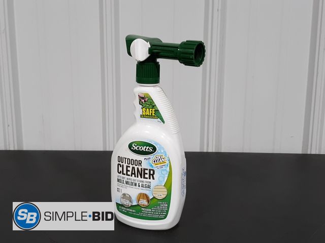 Lot 58-20835 - Scott's Outdoor Cleaner - Lifts Dirt, Wipes out Stains from Mold, Mildew and Algae - 32 oz.