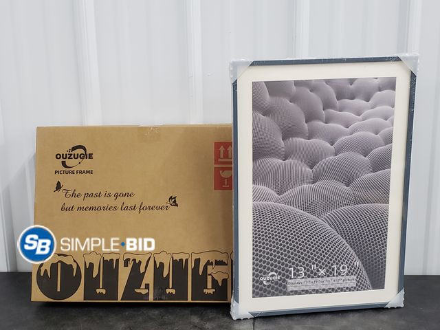 Lot 58-57075 - Lot of (2) Ouzugie 13 x 19" Picture Frame, Display Poster 11x17" with Mat or 13 x 19 without mat