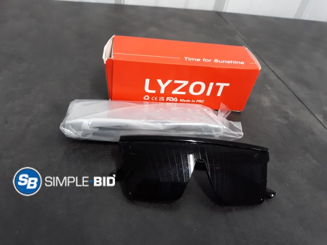 Lot 58-30276 - Lot of (2) Lyzoit Sunglasses