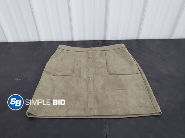 Lot 58-56291 - Versonal Army Colored Green Skirt - Size Large - Used But in Good Condition