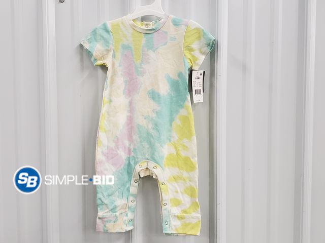 Lot 58-50472 - Lot of (12) New Grayson Mini Tie Dye outfits - - SIZE 6-9 months