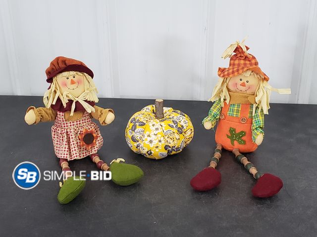 Lot 58-80086 - Lot of Fall Scarecrow Shelf Sitters with Fabric Pumpkin - super cute