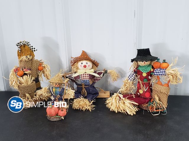 Lot 58-80090 - Lot of Fabric Scarecrow Fall Decor