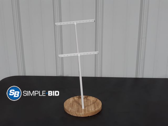 Lot 58-27394 - Earring and Necklace Organizer stand - light use