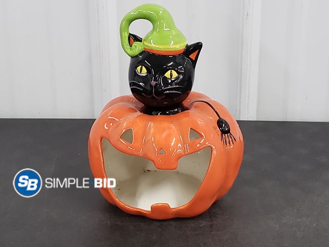 Lot 58-74387 - Ceramic Jack-O-Lanteren with Cat Decor