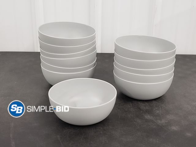 Lot 58-60741 - Lot of (12) New Mainstays - Gray Round Plastic Cereal Bowl, 38-Ounce