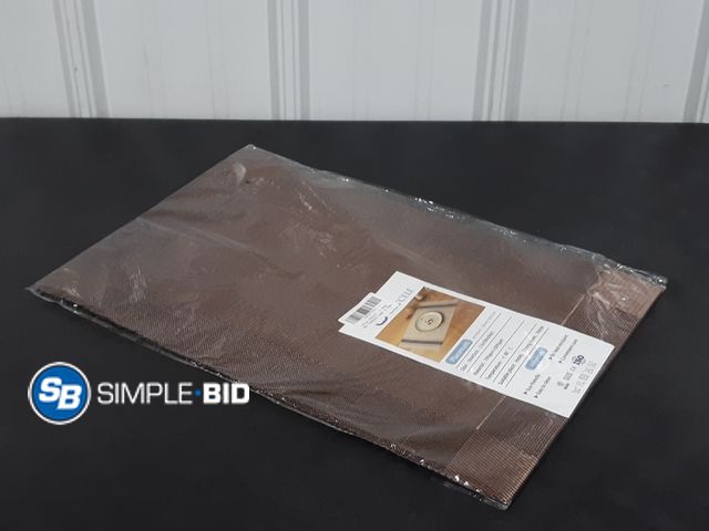 Lot 58-26791 - Heat Resistant 4-Pack Placemats 12"x18" Brown