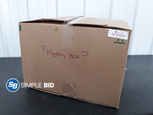 Lot 58-80659 - SMALL AMAZON MYSTERY BOX!..  ?????... IS THE INTERSTING ?...