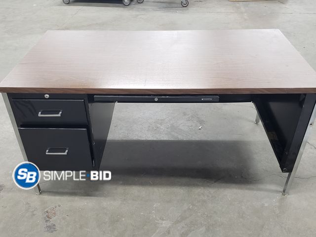 Lot 58-29709 - Metal/Wood Office Desk