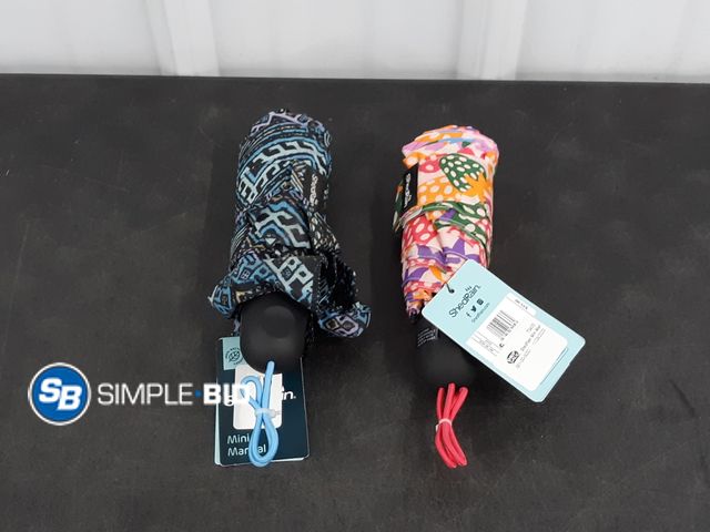 Lot 58-38992 - Lot of (2) New Shed Rain Mini Manual Umbrellas