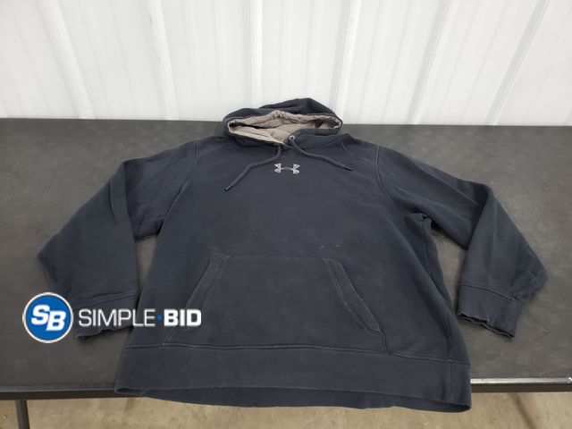 Lot 58-77314 - Men's Under Armour Hooded Sweatshirt - SIZE XL - used but in good condition