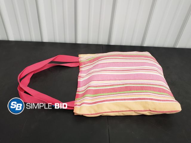 Lot 58-65727 - 2-in-1 Beach Towel &amp; Tote Bag, 100% Cotton, Striped, 40x72 - appears unused