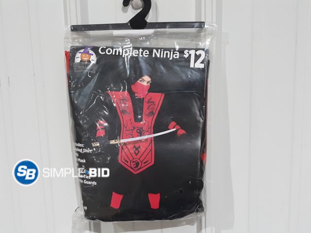 Lot 58-32705 - New Complete NINJA costume -- SIZE M