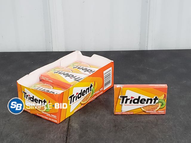 Lot 58-71919 - Trident Tropical Twist Sugar Free Gum, 14 Pieces -- 11 packs - unopened - BB 4/2027