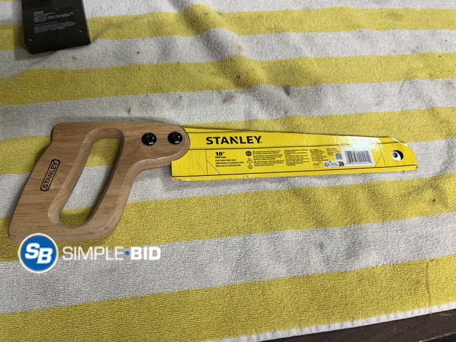 Lot 58-60691 - Stanley mini saw Stanley 10" fine finish mini saw