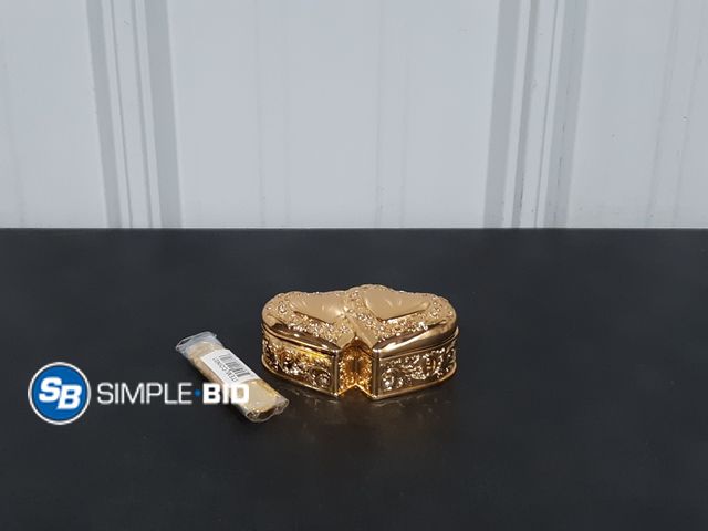 Lot 58-26788 - Metal Double Heart Shaped Jewelry Box , Trinket Box , Keepsake Gift Box