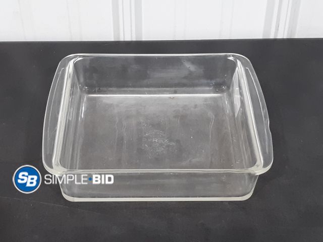 Lot 58-24222 - Glass Baking Dish 8 x 8"
