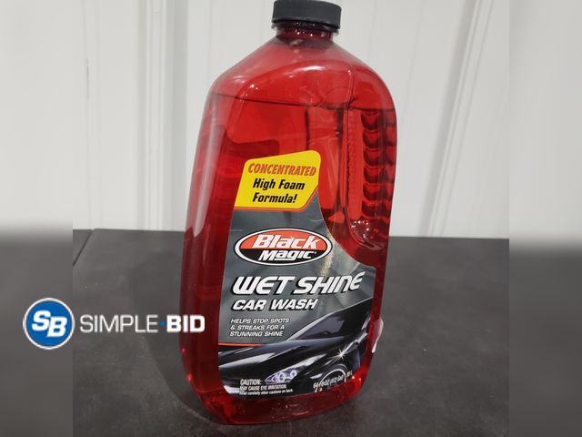 Lot 58-27498 - New Black Magic Wet Shine Car Wash - 64fl oz