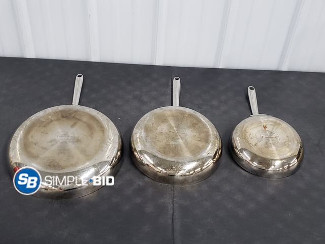 Lot 58-66816 - Set of (3) Tramontina Frying pans - used but in good condition - Great for an extra set, Cottage, Ca...