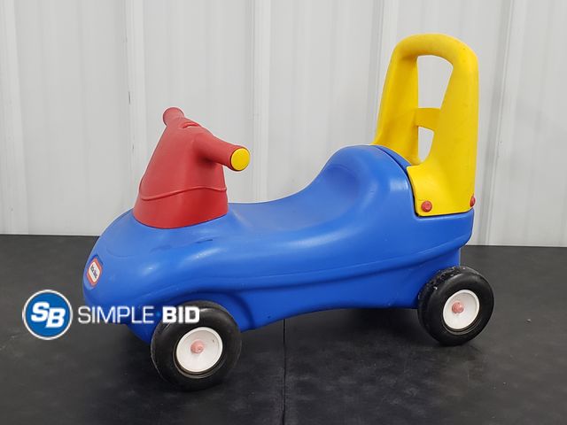 Lot 58-72430 - Little Tikes Ride on Truck