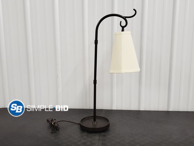 Lot 58-74232 - Decorative Table Lamp