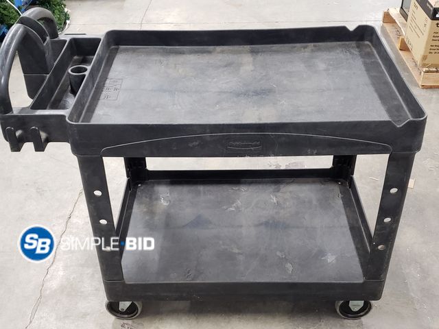 Lot 58-57645 - Rubbermaid Commercial Products Cart 3ft x 2ft x 30" Tall - 500lb Capacity