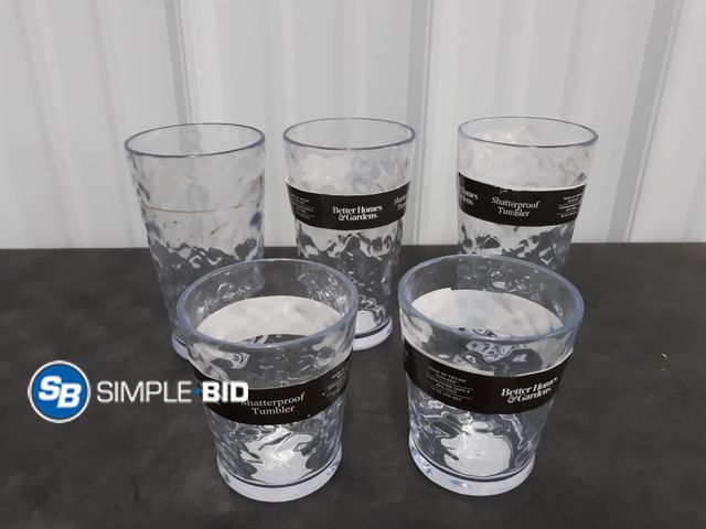 Lot 58-57550 - Lot of (5) Better Home and Garden Shatterproof Tumblers (2) 14 oz (3) 20 oz - appears unused