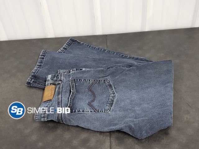 Lot 58-54400 - Urban Star Men's Jeans - Size 40 x 30 - Light use