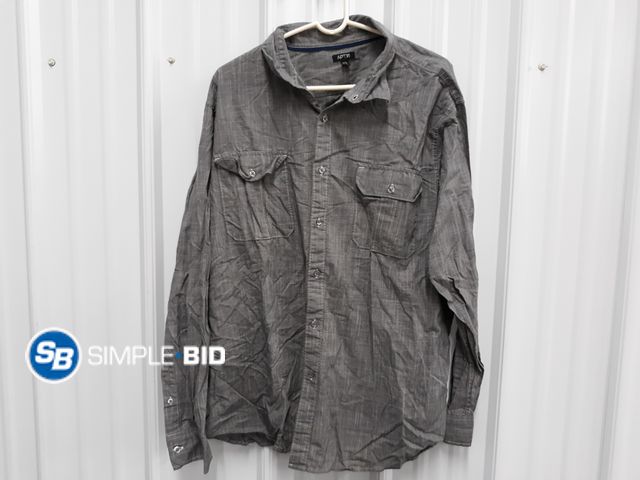 Lot 58-73646 - Apt 9 Men's Button Down Shirt - Size XXL - Light Use