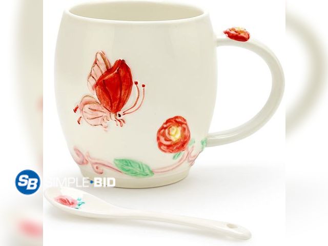Lot 58-50554 - New Cute Ceramic Coffee Mugs Gifts for Women Mom Grandma Mug Flower Tea Cup Set Butterfly Gift for W...
