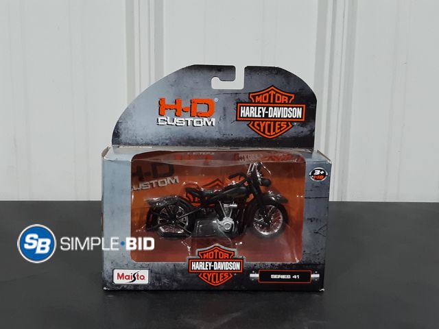 Lot 58-34360 - Harley Davidson Motor Cycles  - HD Custom Collector Bike