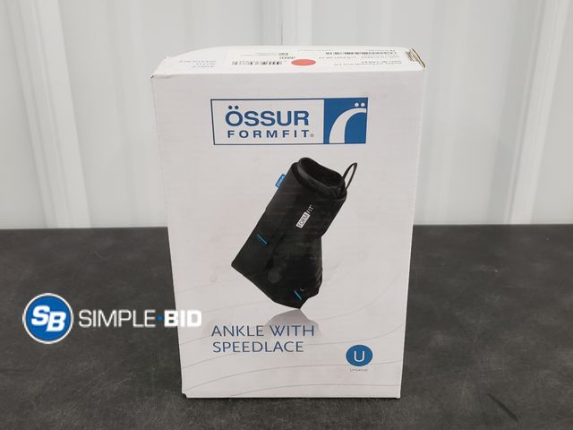 Lot 58-29856 - Ossur Form Fit Ankle Brace with Speed Lace - Universal - Size Large