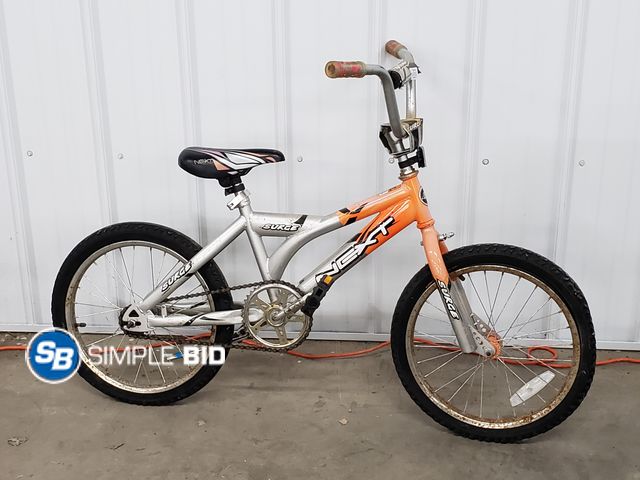Lot 58-72426 - Next Surge Boys Bike