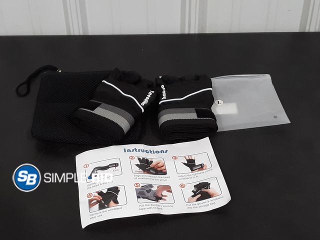 Lot 58-26403 - Workout Gloves