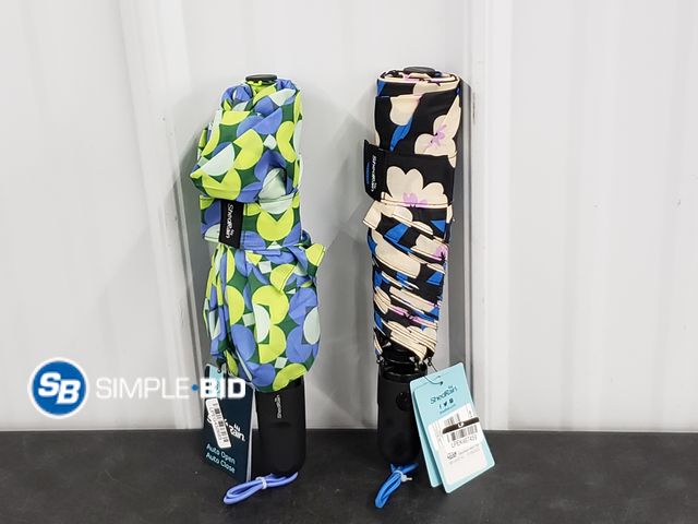 Lot 58-50361 - Lot of (2) New ShedRain Auto open Auto Close Umbrellas