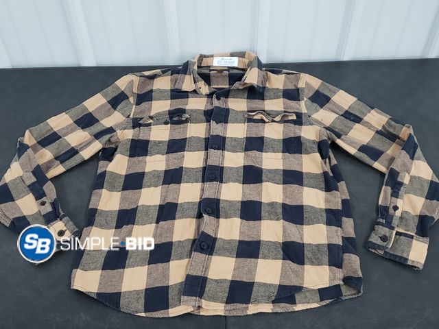 Lot 58-36580 - Lucky Brand Checkered Print Button Down Long Sleeve Shirt - Size L - Light Use