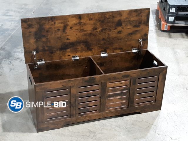 Lot 58-26835 - Dinzi LVJ - Storage Bench - New