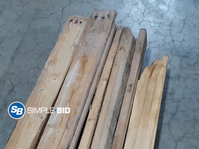 Lot 58-25447 - Lot of (13) 3/4" X 2 1/2" x 60" Wood Pieces