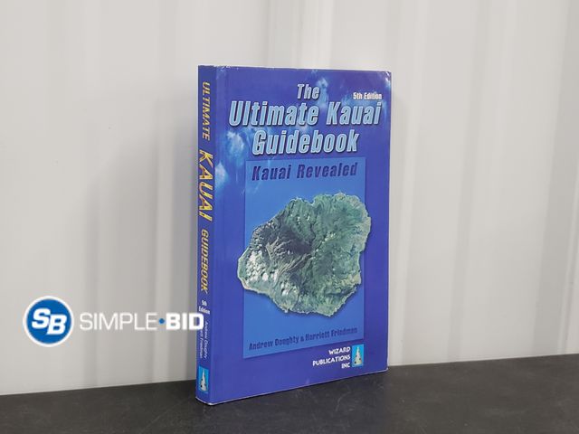 Lot 58-39622 - The Ultimate Kauai Guidebook - Kauai Revealed - 5th Edition