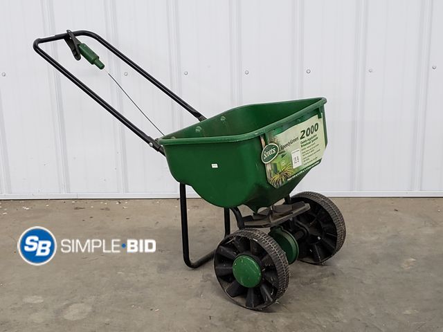 Lot 58-36571 - Scott's Fertilizer Spreader