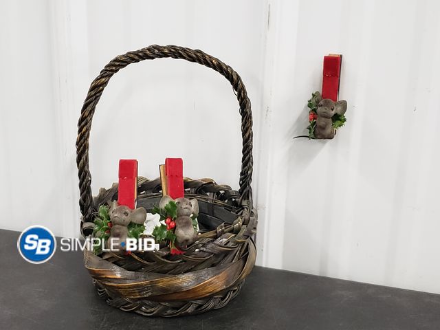 Lot 58-84429 - Lot of (3) Holly Jolly Magnetic Mice Decor in Wood Basket