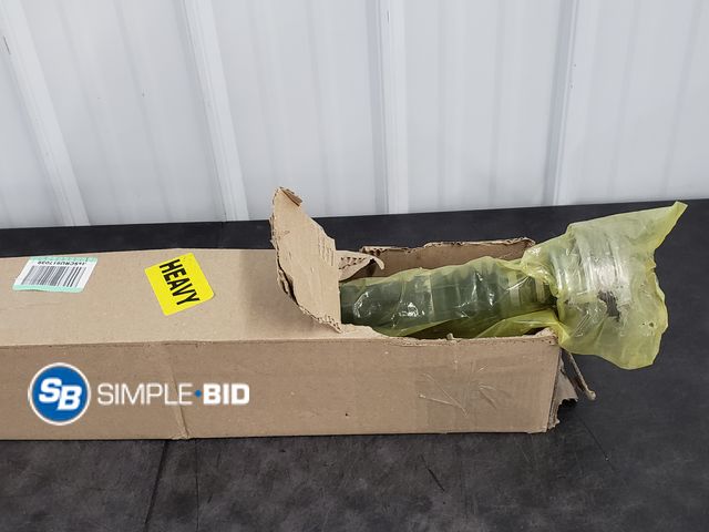 Lot 58-56080 - Front Driveshaft Prop Shaft Assembly