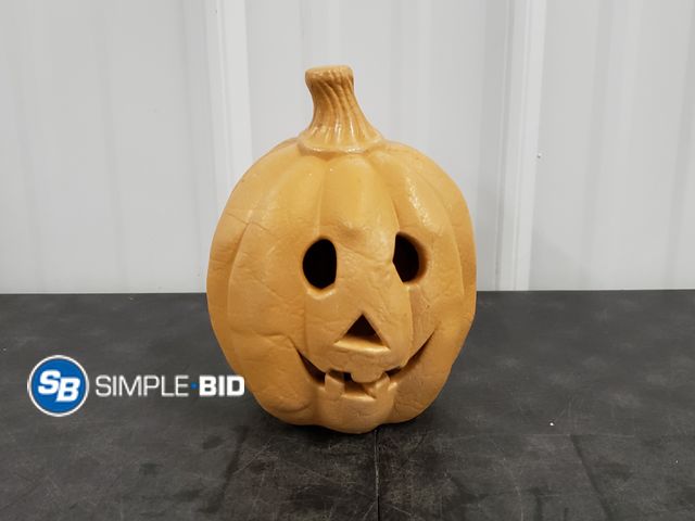 Lot 58-74741 - New Ceramic jack-o-lantern
